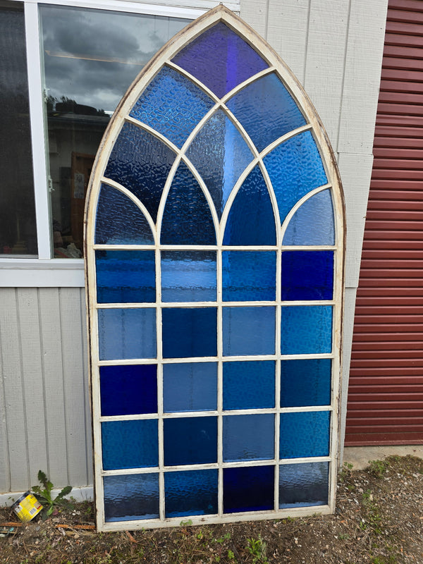 Blue Ripple Textured Glass Gothic Arch Window GAM0451