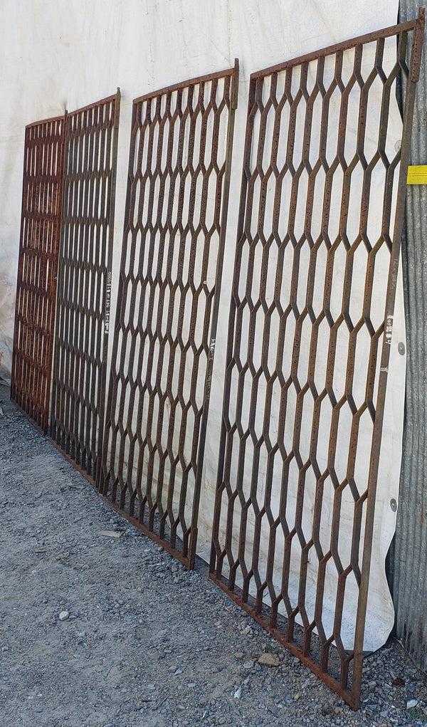 Set of 4 Wrought Iron Honeycomb Design Gate Panels Wide GA9438