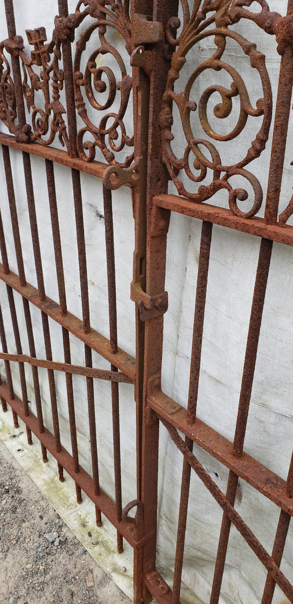Pair of Ornate Design Wrought Iron Driveway Gates 44 1/2" x 58" GA9477