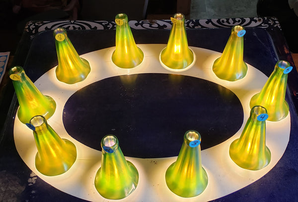 Set of 10 Lundberg Studios Art Glass 700G 5" Tall Green Lily Lamp Shades GA9561