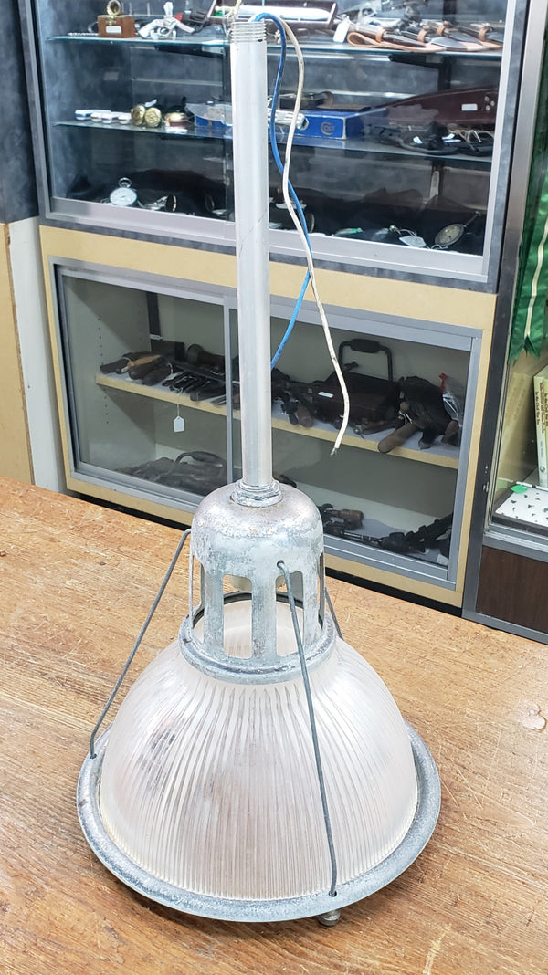 12" Round High Bay Industrial Halophane Light Fixture GA9541