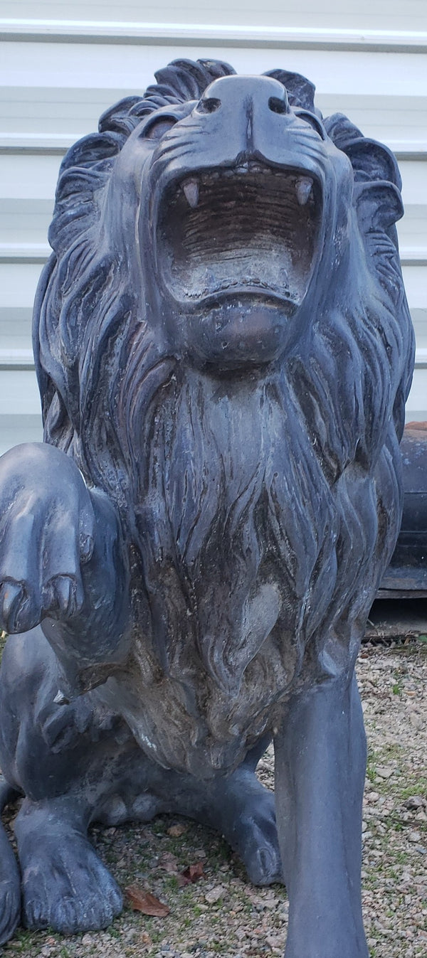 Free Standing Sculptured Cast Bronze Roaring Lion Statue GA9575