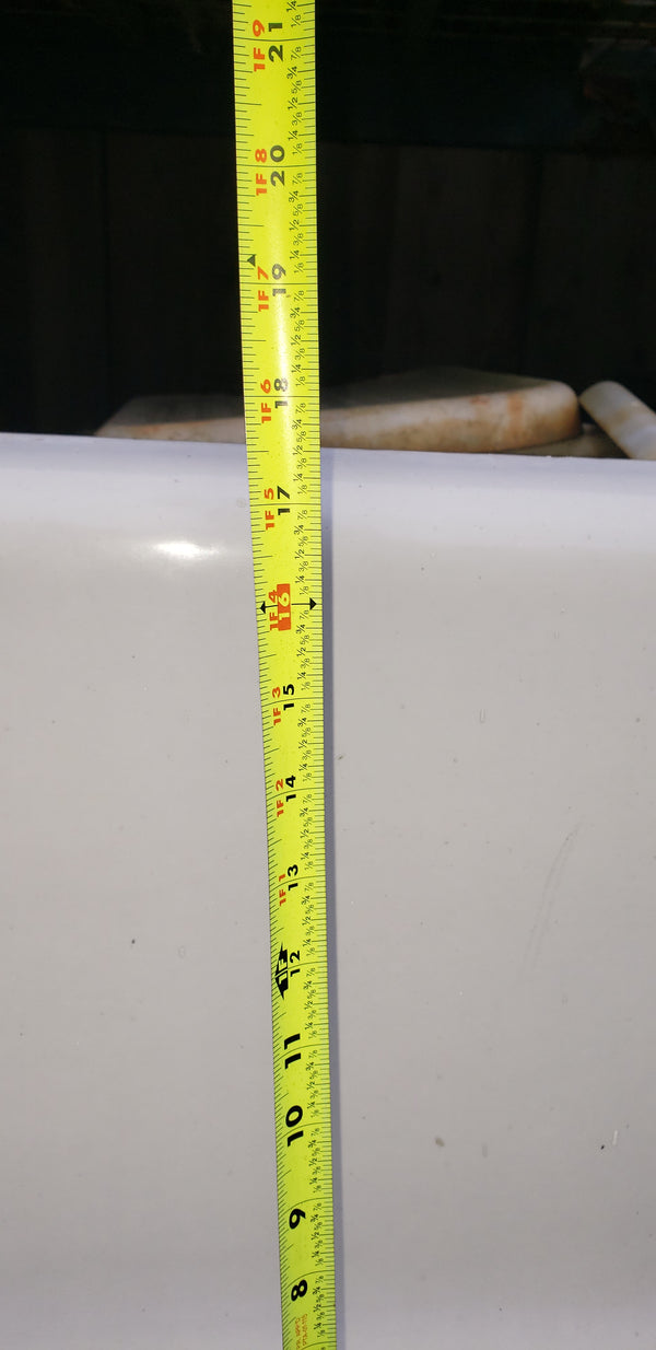 5 Foot Cast Iron Bath Tub with Right Side Drain 60" Long x 29" Wide GA9774