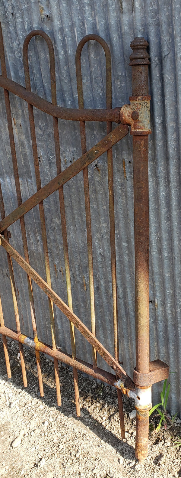 Cross Hatch Wrought Iron Gate with Top Center Arch 44" W x 45" T GS00073