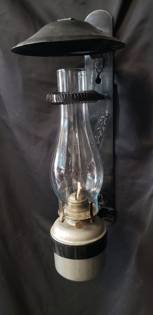 Vintage C & O Railroad Wall Mounted Oil Lamp 20" x 5" GS00094