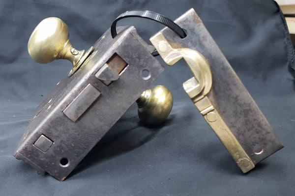 Restored Carpenter Rim Lock Set w/ Knobs Keeper & Rosette 6" x 4 1/2" GS00144