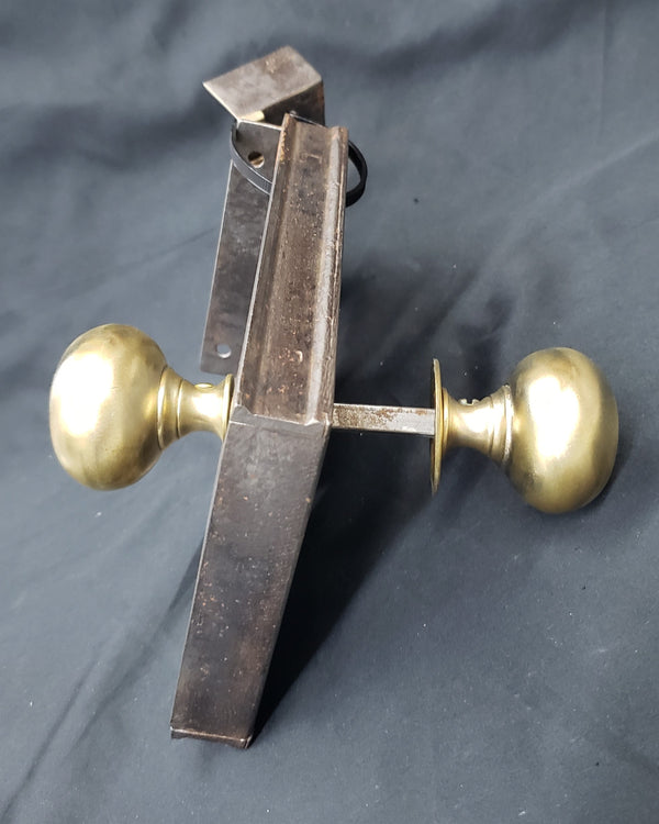 Restored Carpenter Rim Lock Set w/ Knobs Keeper & Rosette 6" x 4 1/2" GS00144