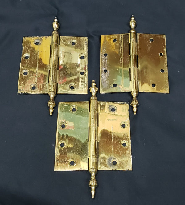 3 Baldwin Brass Hinges  with Arrow Point Finials 4 1/2" x 4" GS00320