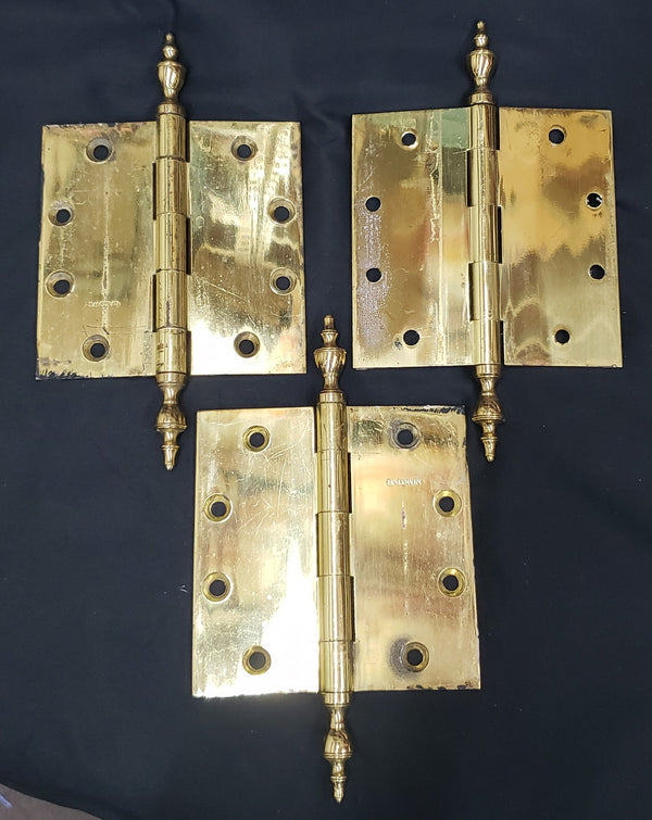 3 Baldwin Brass Hinges  with Arrow Point Finials 4 1/2" x 4" GS00320