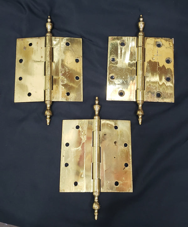 3 Baldwin Brass Hinges  with Arrow Point Finials 4 1/2" x 4" GS00320