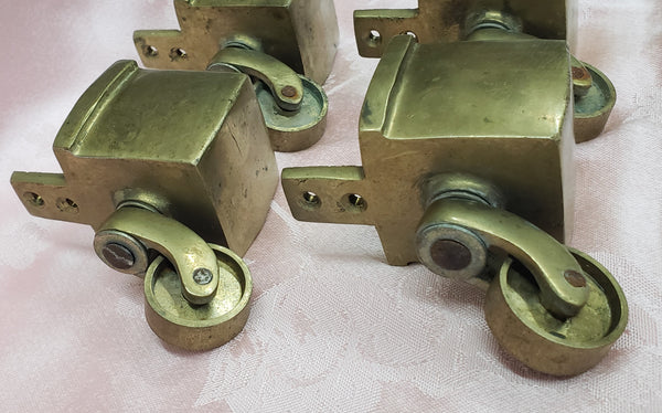 4 Large Solid Brass Square Furniture Leg Cap Covers with Casters GS00327