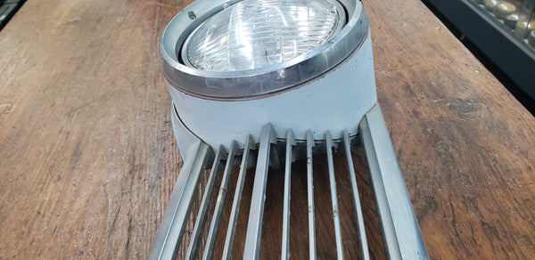 1962 Buick Lesabre Right & Left Front Grille Assembly & Lights GS00351