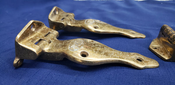 Vintage 3 Piece McRay Ice Box Hinge Set in Brass GS00403