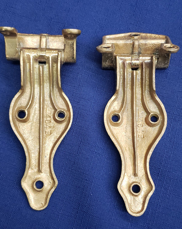 Vintage 3 Piece McRay Ice Box Hinge Set in Brass GS00403