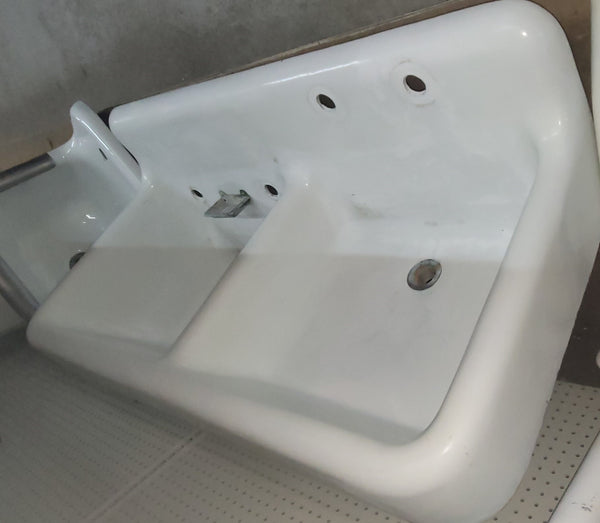 Cast Iron Double Bowl Sink w/ Porcelain Legs VERY RARE GS00519