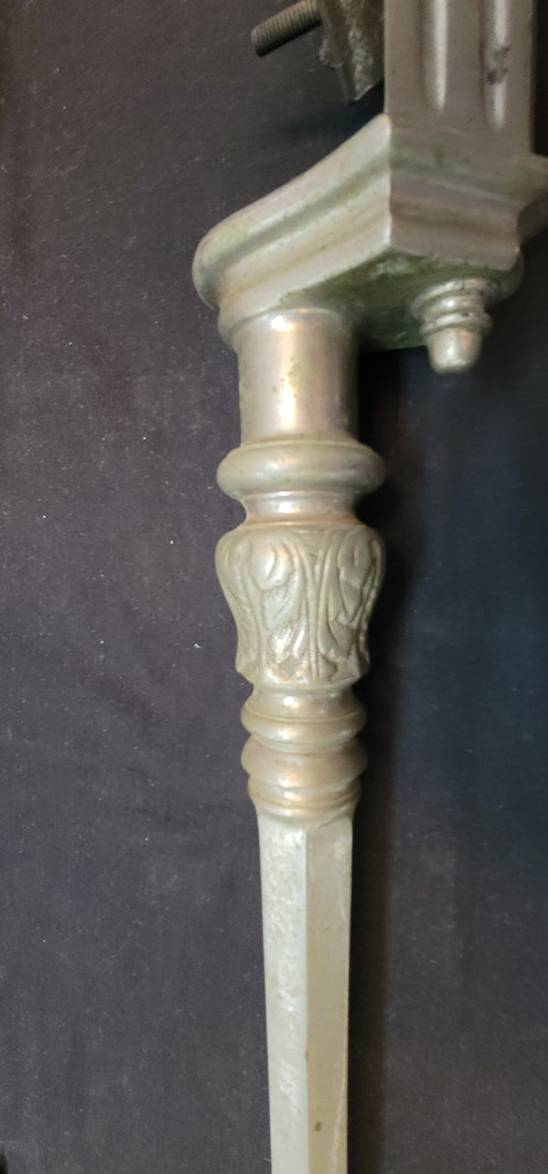Antique Bathroom Sink Tapered Leg Bracket 29" Tall GS00521