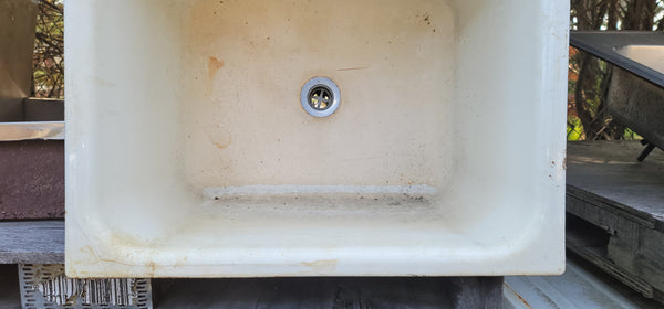 Deep Cast Iron Sink 14" T x  24" W x 20" Deep GS00570