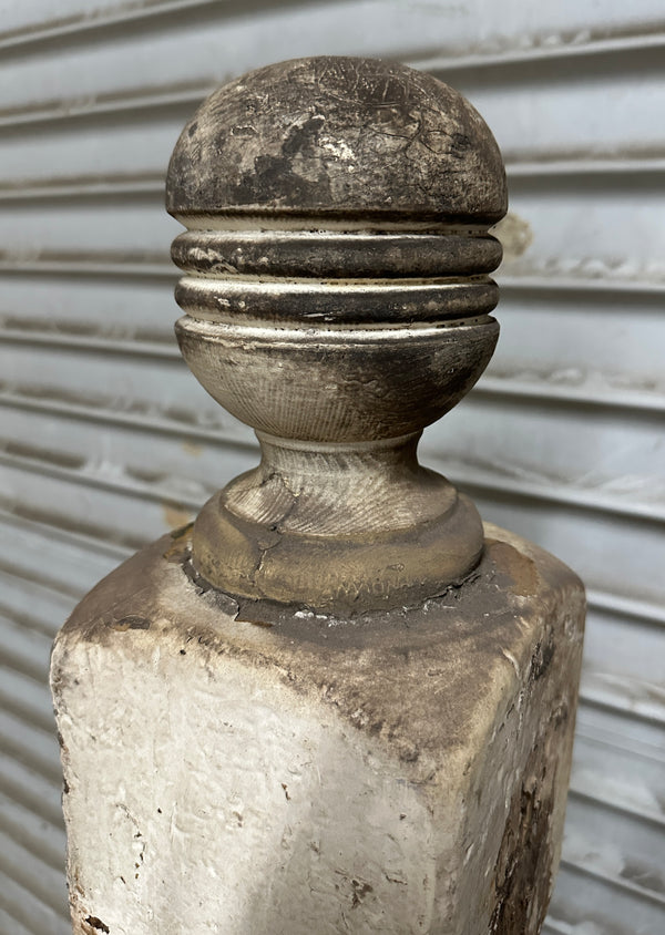 Newel Post GA20316
