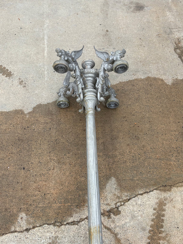 Cast Aluminum 5-Light Post w/ Griffin Arms GS6005