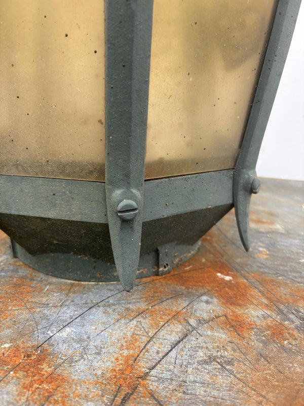 UVA Campus Single Cast Aluminum Lamp Post GS6003