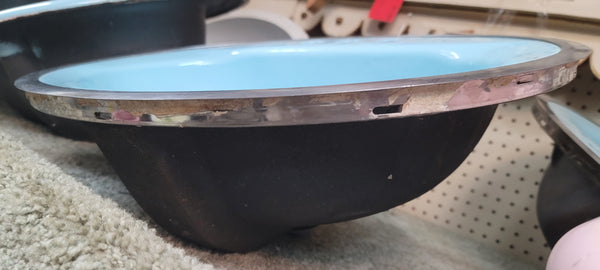 Vintage Blue Bathroom Sink with 3 Hole Spread & Chrome Trim GS00623