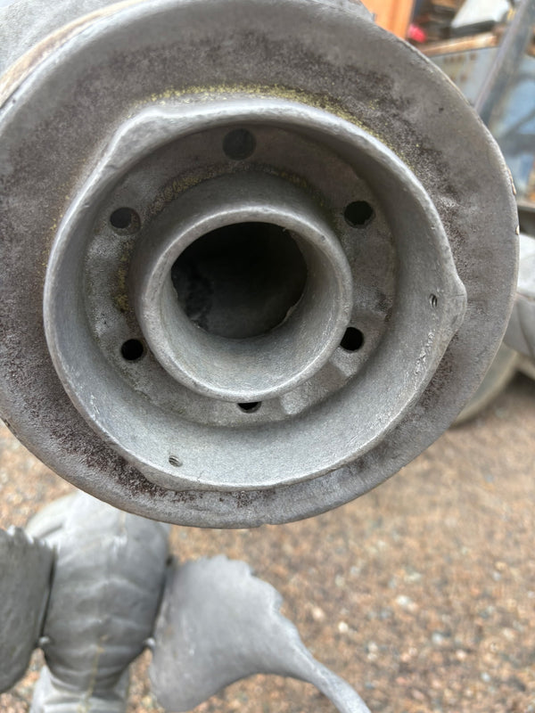 Cast Aluminum 5-Light Post w/ Griffin Arms GS6005