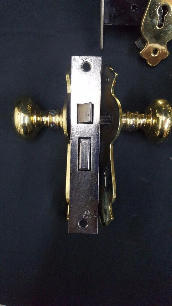 Set of 9 Art Deco Lock Sets w/ Knobs Backplates & Keys 3 3/4" x 3 1/4" GS00729