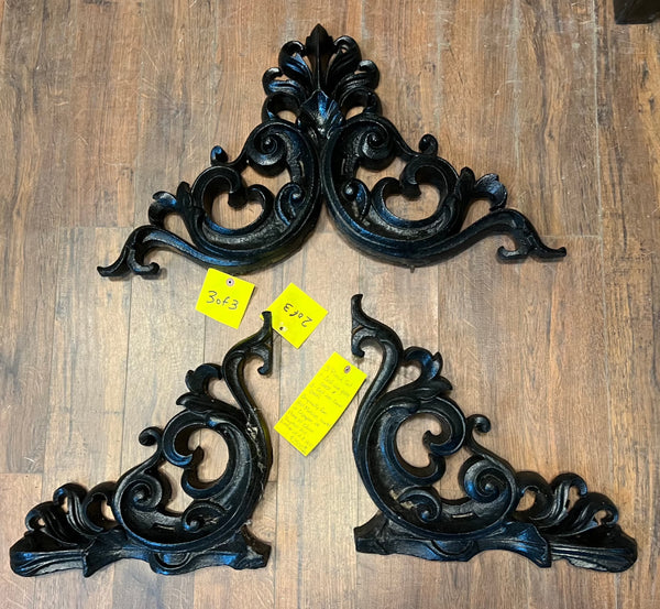 Historic 3 Piece Iron Gable Corner Roof Crest GA10141
