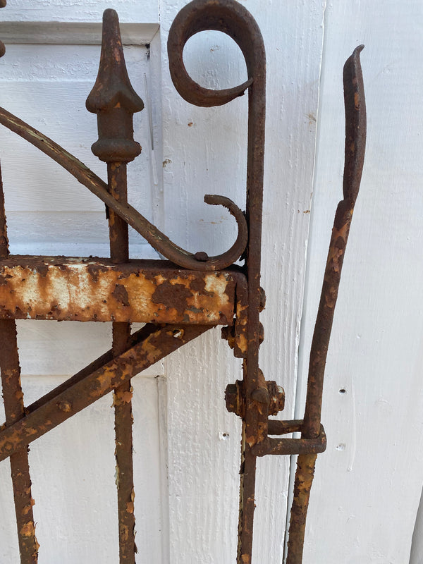 Antique Iron Gate GS20222 - 35" wide x 39 1/4" tall