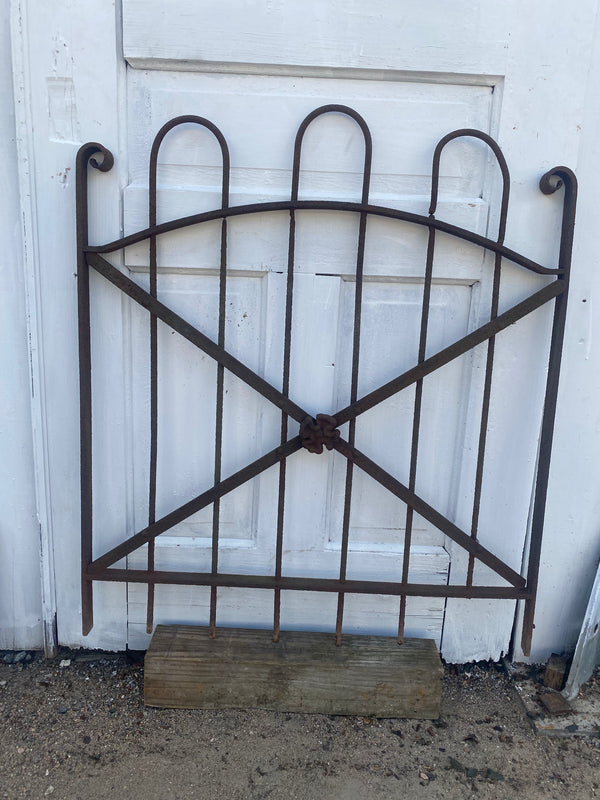 Antique Iron Gate GS20230 - 27 3/4" wide x 32 1/2" tall