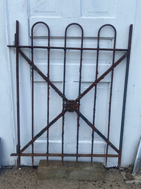 Antique Iron Gate GS20231 - 28 1/4" wide x 32 1/4" tall