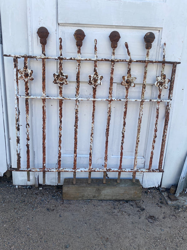 Antique Iron Gate GS20235 - 32 1/2" wide x 33" tall