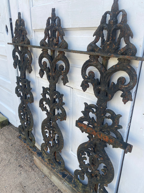 Antique Iron Gate GS20236 - 36" wide x 37 1/2" tall