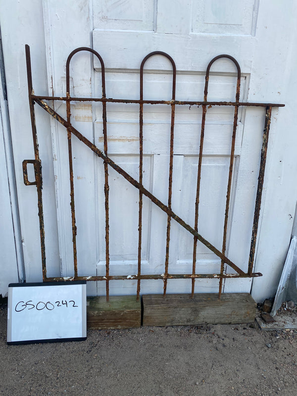Antique Iron Gate GS20242 - 31 3/4" wide x 36 1/4" tall