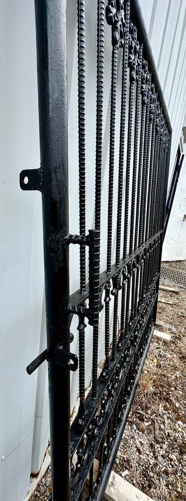 Ornate Painted Iron Driveway Gate Pair GA20154