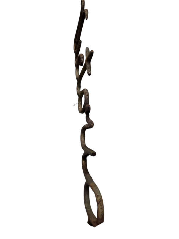 Iron "Victoria" sign *GAM0141