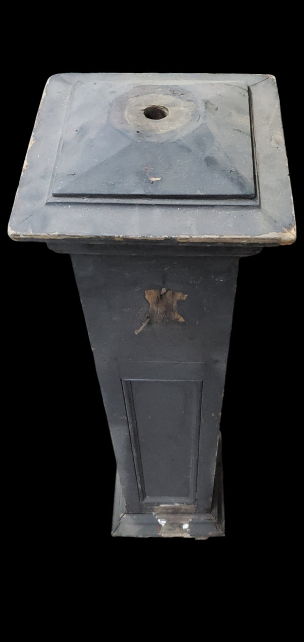 Single Newel Post GAM0307