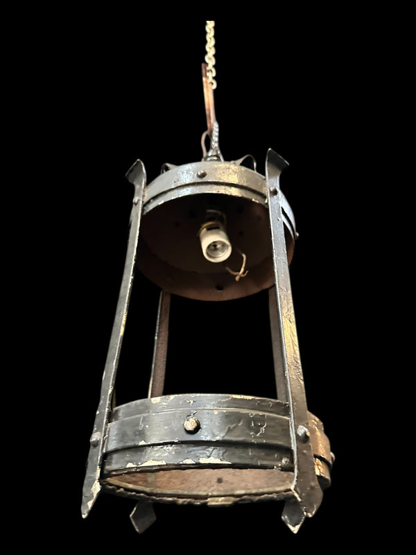 Gothic Iron Lantern Lamp GA20058