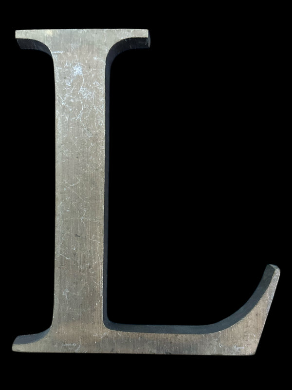Bronze Letter "L" GA20041