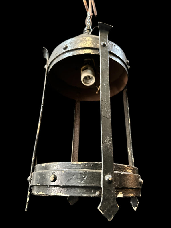 Gothic Iron Lantern Lamp GA20058