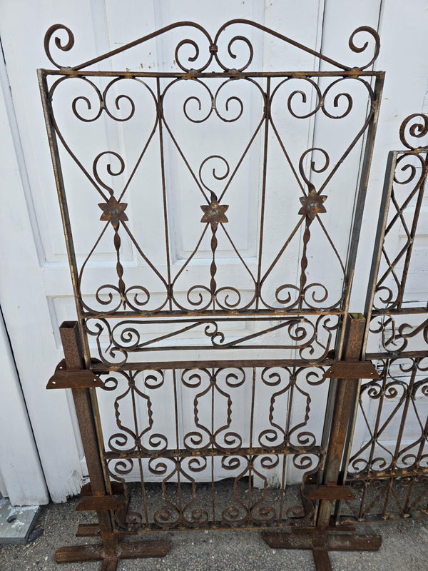 Ornate Scrolled Garden Gate w/ Floral Medallions GAM0465