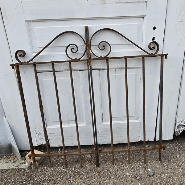 Scrolled Top Iron Garden Gate GAM0470