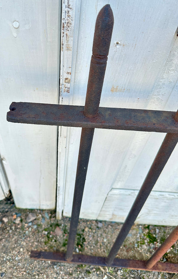 Antique Iron Garden Gate GA20424