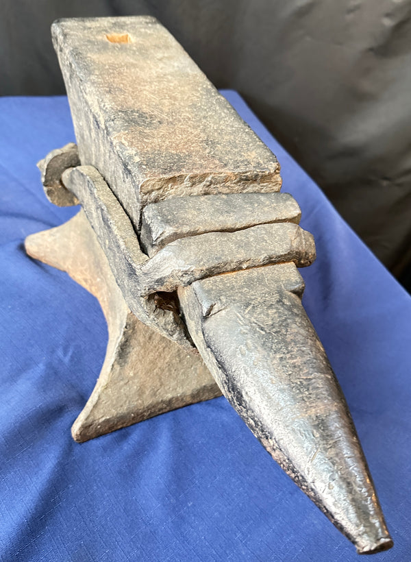 Early 19th Century Iron Anvil GA20444