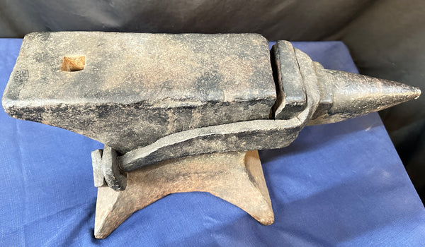 Early 19th Century Iron Anvil GA20444