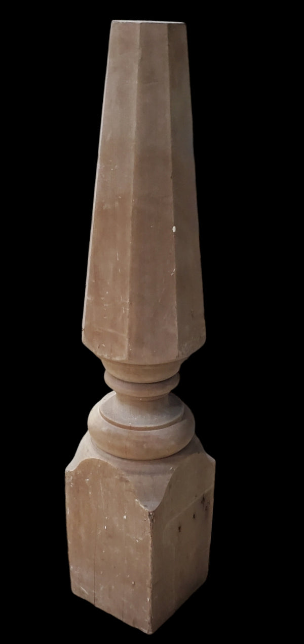 Walnut Newel Post GAM0242