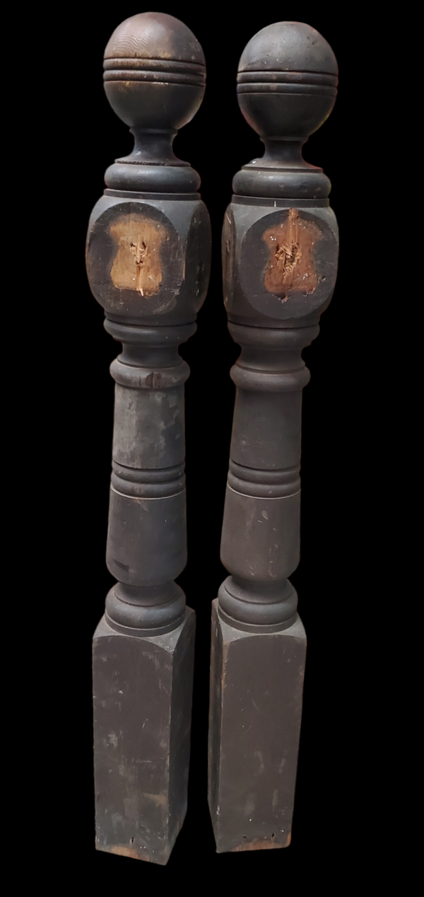 Pair of Newel Posts GAM0216