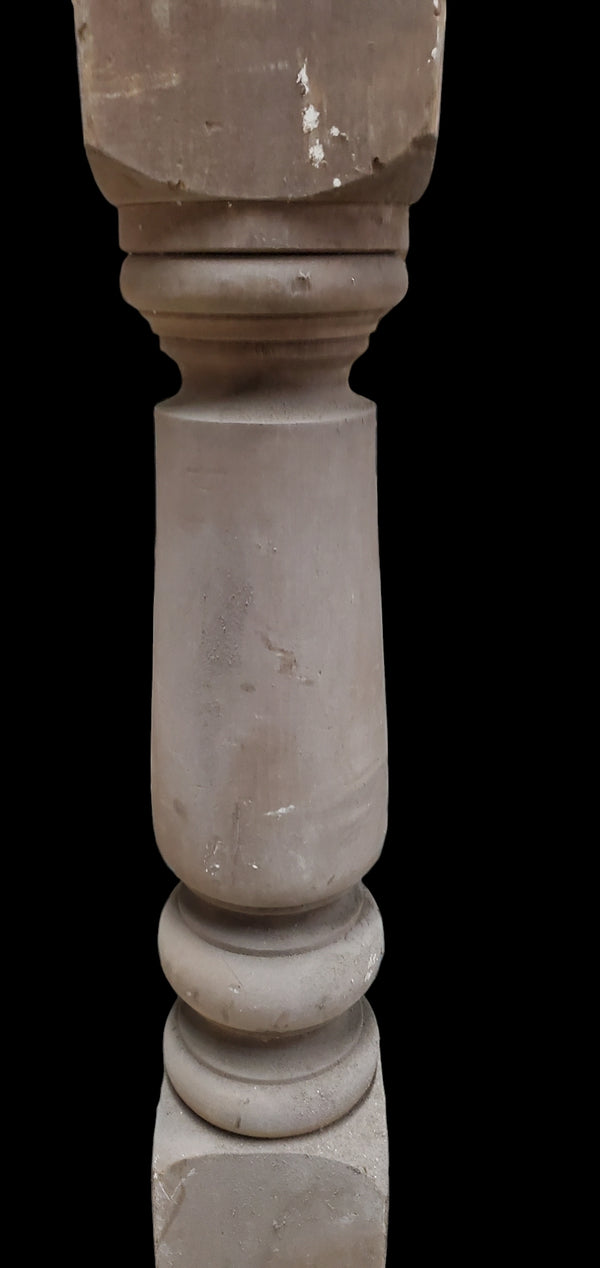 Turned Newel Post GAM0270