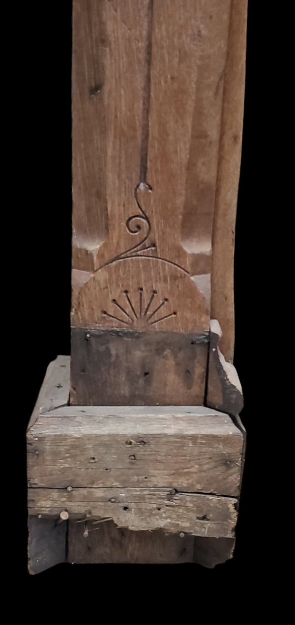 Gingerbread Newel Post GAM0262