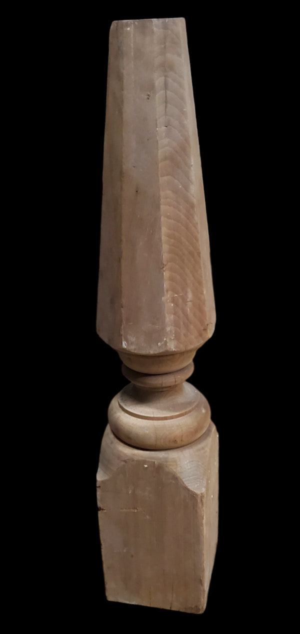 Walnut Newel Post GAM0242